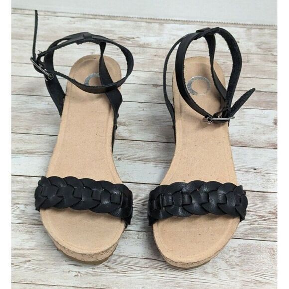 Journee Collection Womens Size 7 Black Open Toe Wedge Heel Slingback Sandal - Picture 3 of 10